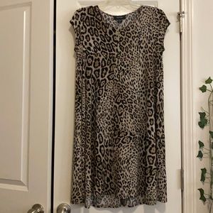 Karen Kane cheeta dress!